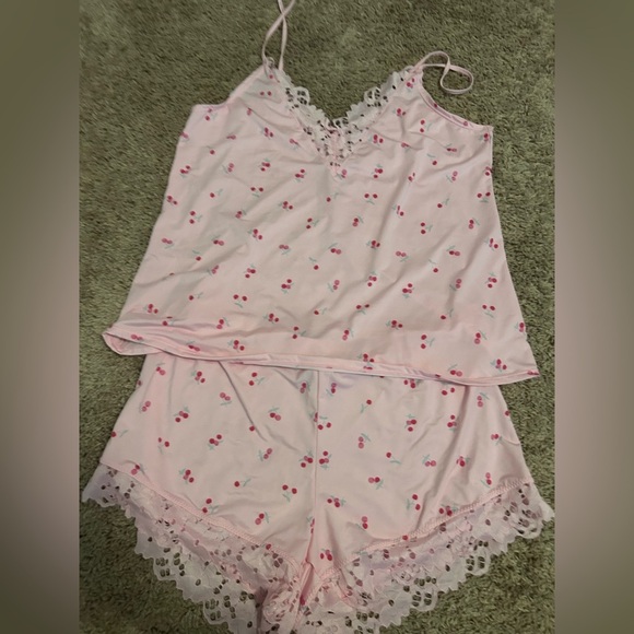 NWOT! RARE FIND! Jessica Simpson PINK Cherry 🍒 Tank Shorts Lace Pajama PJ SET - Picture 1 of 11